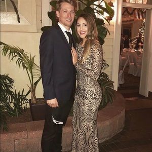 Long dress from Avery G. Size 0. Perfect for NYE